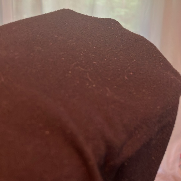 Black Lululemon Capris - Picture 4 of 4